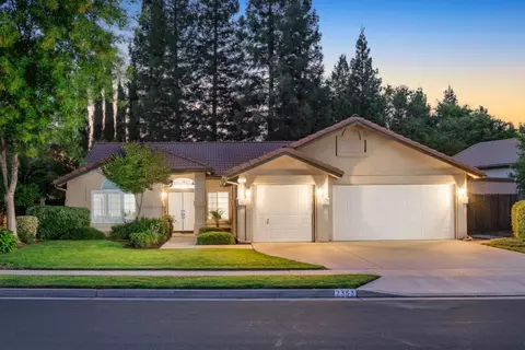 2353 Roberts Ave, Clovis, CA 93611