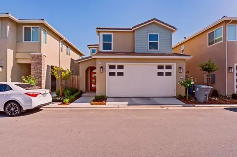 3750 Graystoke Way, Clovis, CA 93619 photo 1