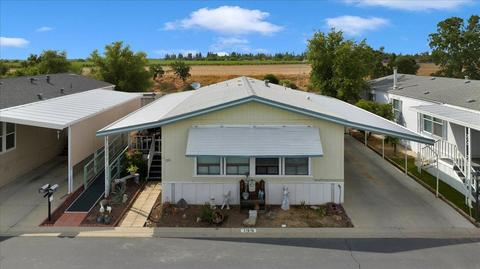 1001 Sylmar Ave #199, Clovis, CA 93612