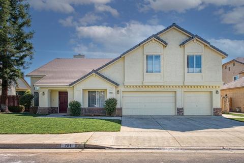 751 N Acaia Ave, Clovis, CA 93611 photo 1