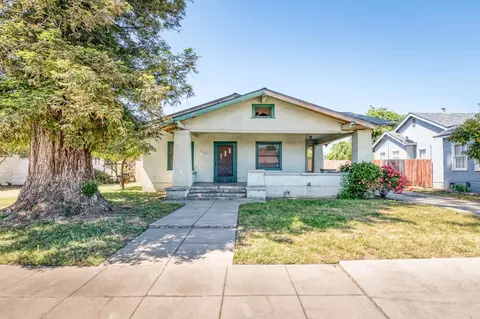 206 N L St, Madera, CA 93637 photo 1