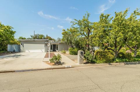 1242 W San Jose Ave, Fresno, CA 93711