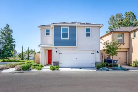 3798 Savant Ln, Clovis, CA 93619 photo 1