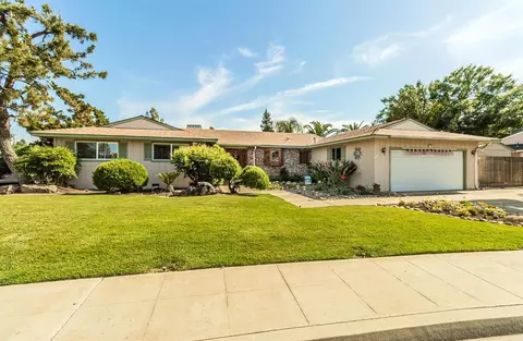 1744 Wrenwood Ave, Clovis, CA 93611 photo 1