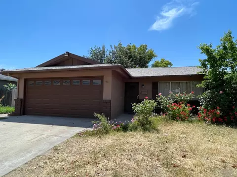 4862 E Weldon Ave, Fresno, CA 93703