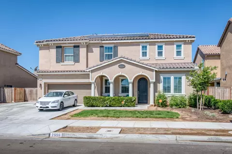 2556 Highland Ave, Clovis, CA 93619