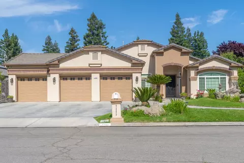 7280 N Babigian Ave, Fresno, CA 93722
