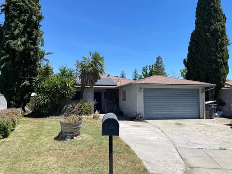 205 El Monte Ct, Madera, CA 93637 photo 1