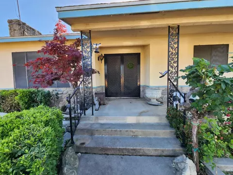 3653 Wright St, Selma, CA 93662 photo 1
