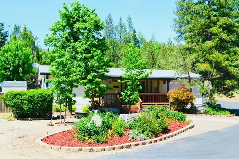 39737 Road 274 #62, Bass Lake, CA 93604