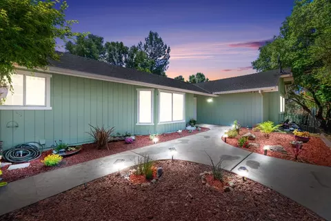31895 Walker Summit Ct, North Fork, CA 93643