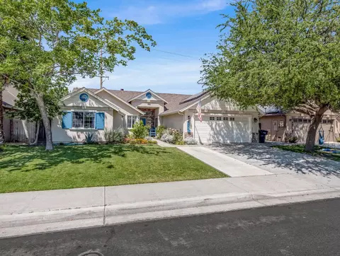 3170 Tarragon Ave, Hanford, CA 93230