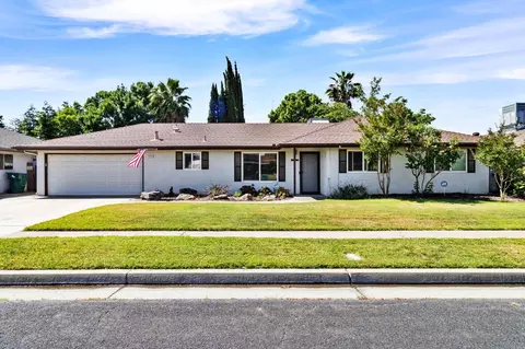 1908 Riverview Dr, Madera, CA 93637 photo 1