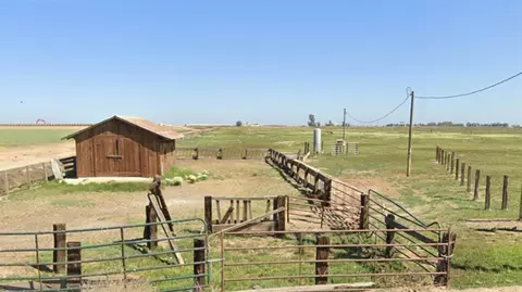 26100 Fahey Rd, Gustine, CA 95322