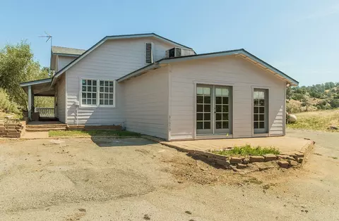 31979 Lockwood Ln, Prather, CA 93651 photo 1