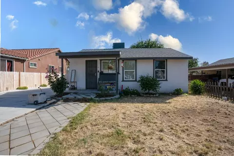 13333 S Pear Ave, Caruthers, CA 93609
