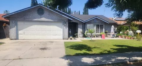 1266 Colombard Dr, Madera, CA 93637