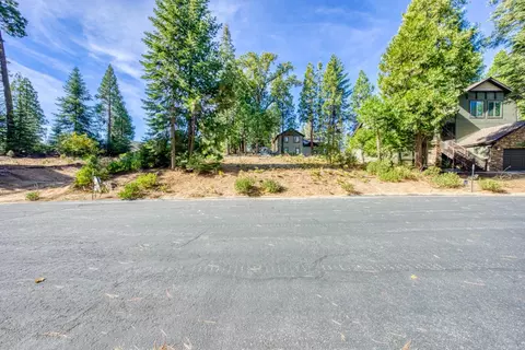 39581 Sunrock Ln #25, Shaver Lake, CA 93664