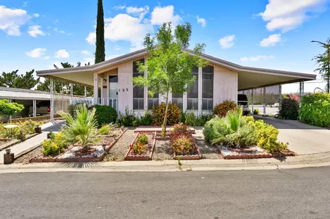 1300 W Olson #122, Reedley, CA 93654
