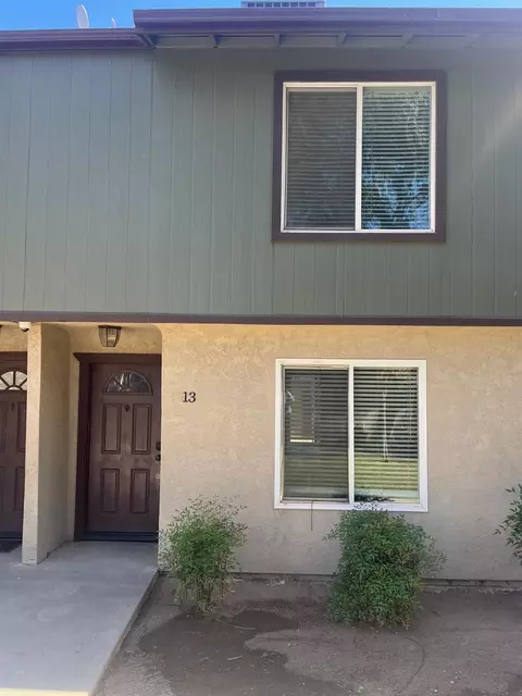 4875 E Mckinley Ave #113, Fresno, CA 93703