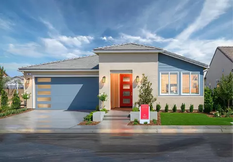 717 Traverse Dr S, Madera, CA 93636