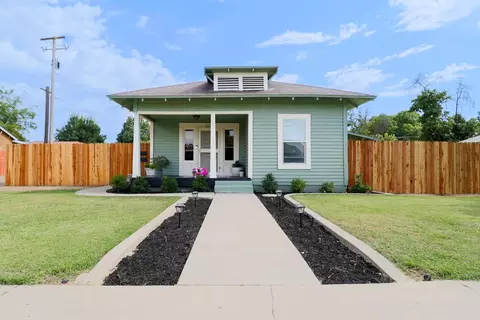1035 W Friesen Ave, Reedley, CA 93654