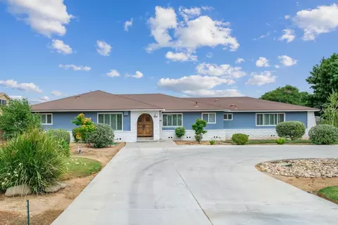 3270 N Locan Ave, Fresno, CA 93737