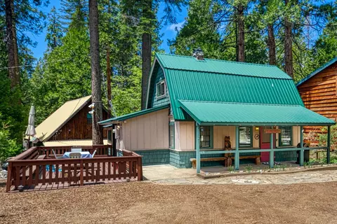 41822 Kinglet Ln, Shaver Lake, CA 93664