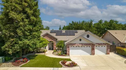 491 W Jordan Ave, Clovis, CA 93611 photo 1
