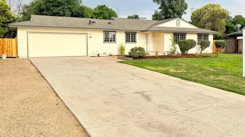 949 Shirley Ave, Clovis, CA 93611 photo 1