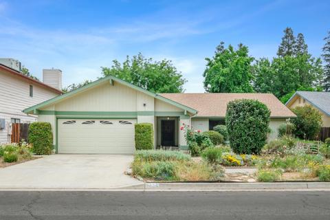 8224 N Del Mar Ave, Fresno, CA 93711