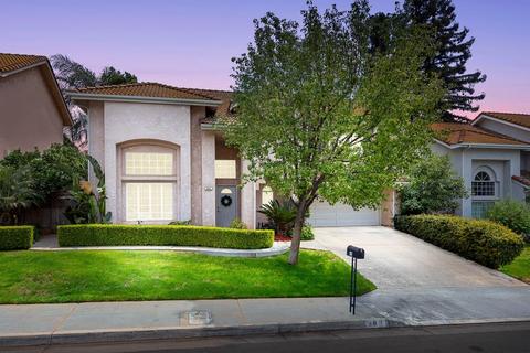 387 E Deer Creek Ln, Fresno, CA 93720