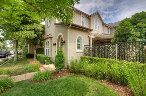 3852 Harlan Ranch Blvd, Clovis, CA 93619 photo 1