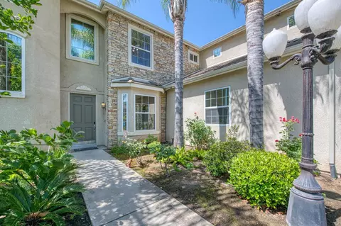 2850 San Jose Ave, Clovis, CA 93611
