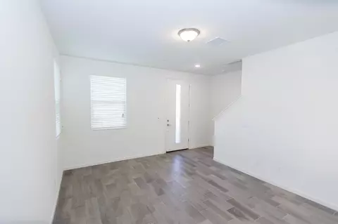 2008 N Perry Ln, Clovis, CA 93619