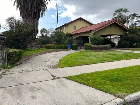 1227 Collins Ave, Fresno, CA 93706
