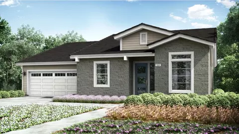 412 E Newton Ave #202, Visalia, CA 93291