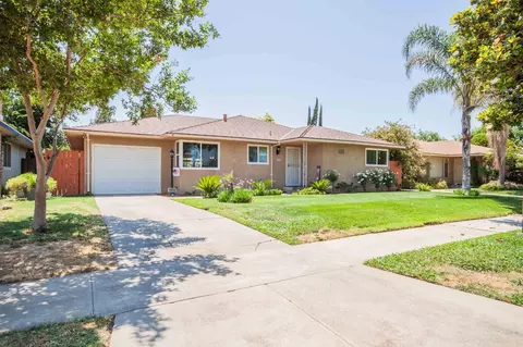 1425 W Brown Ave, Fresno, CA 93705