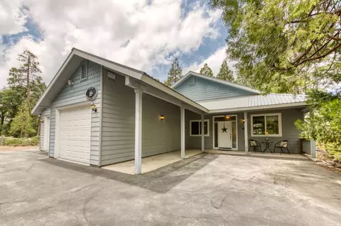 42330 Granite Circle Ln, Shaver Lake, CA 93664