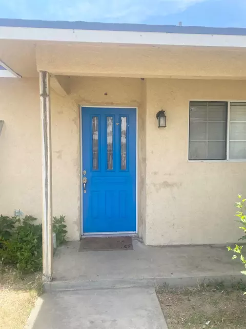 2376 S Attucks Ave, Fresno, CA 93706