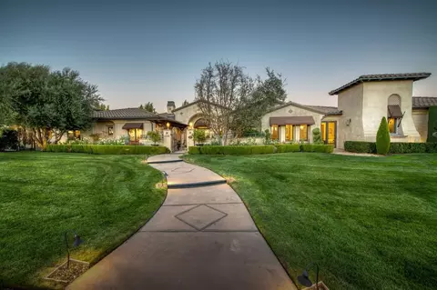 15226 Bluff View Ave, Friant, CA 93626