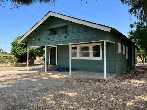 12302 E Central Ave, Sanger, CA 93657