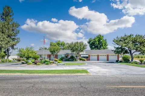2738 E Adams Ave, Fresno, CA 93725