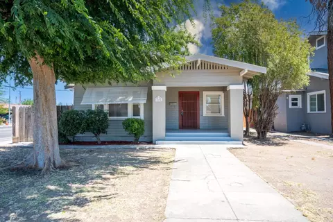 1598 N Safford Ave, Fresno, CA 93728