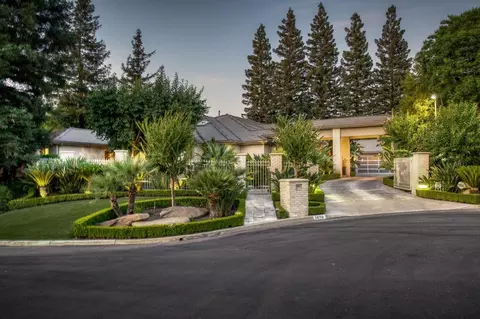 7676 N Tahan Ave, Fresno, CA 93711