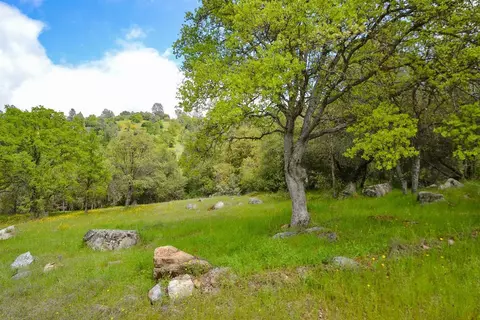 28763 Kimberly Rd, Tollhouse, CA 93667
