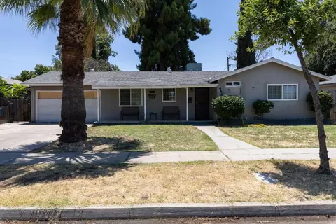 4546 E Cortland Ave, Fresno, CA 93726