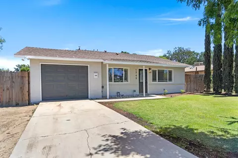 1749 9th St, Mendota, CA 93640