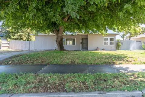 447 Drakeley Ave, Atwater, CA 95301
