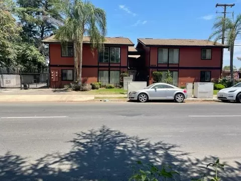2626 N Maroa Ave, Fresno, CA 93704